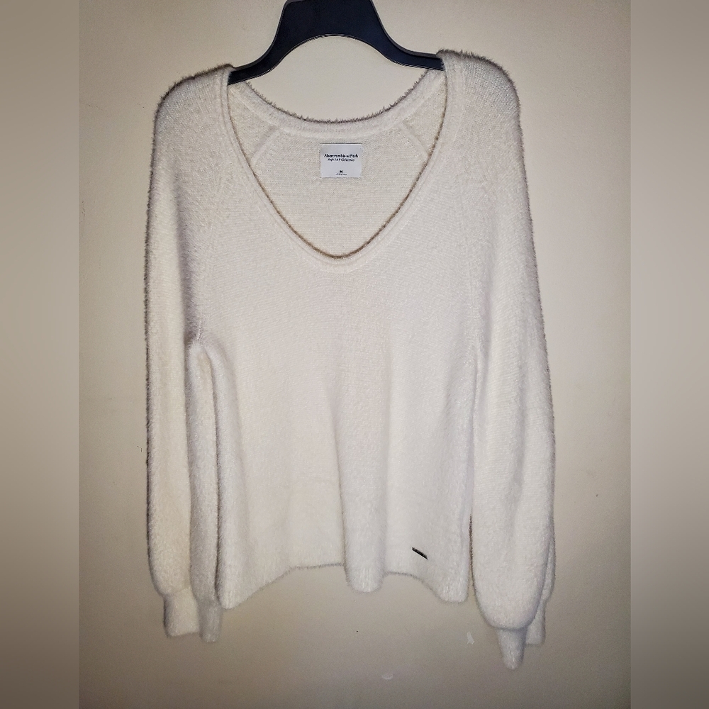 Abercrombie & Fitch Soft AF Sweater Ivory Size M - Picture 3 of 11